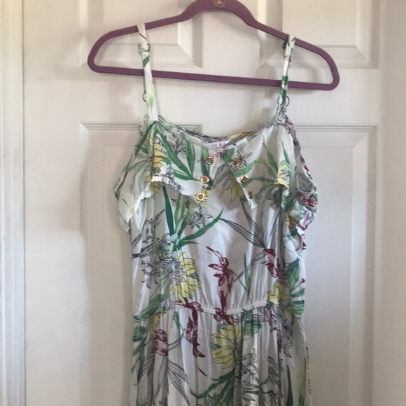 NWT Joy & Co. off white green cold shoulder dress - Picture 5 of 7